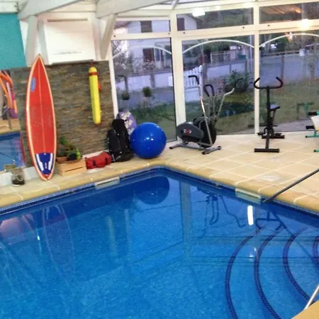 Bed & Breakfast Surf House