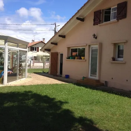 Surf House Bed & Breakfast